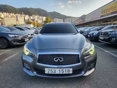 Infiniti Q50