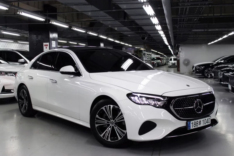 Mercedes-Benz E-Class