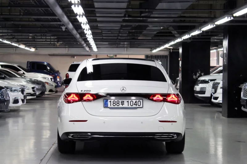 Mercedes-Benz E-Class