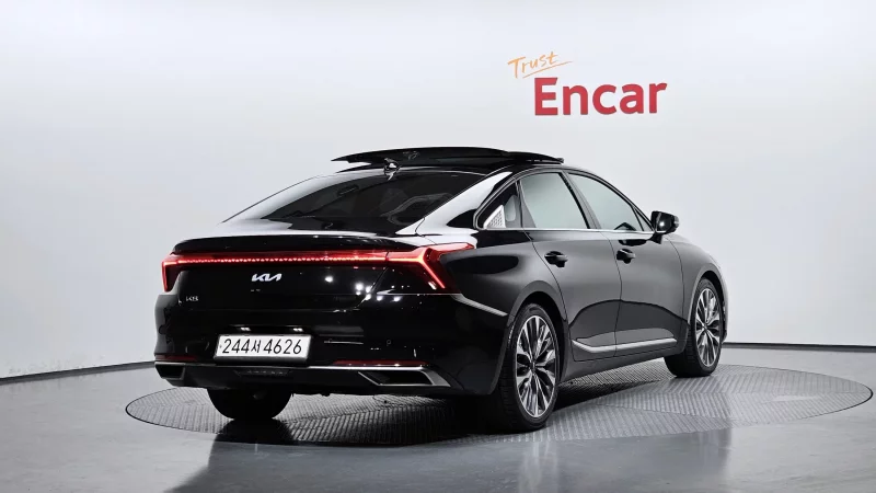 Kia K8