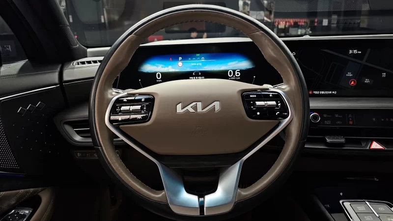 Kia K8