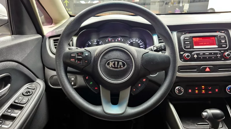 Kia Carens