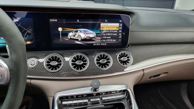 Mercedes-Benz AMG GT