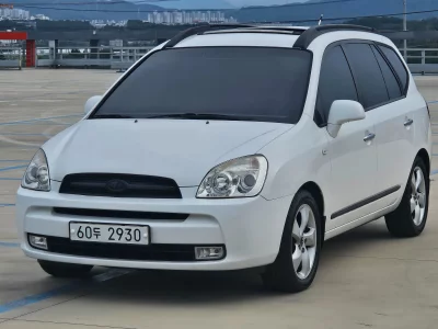 Kia Carens