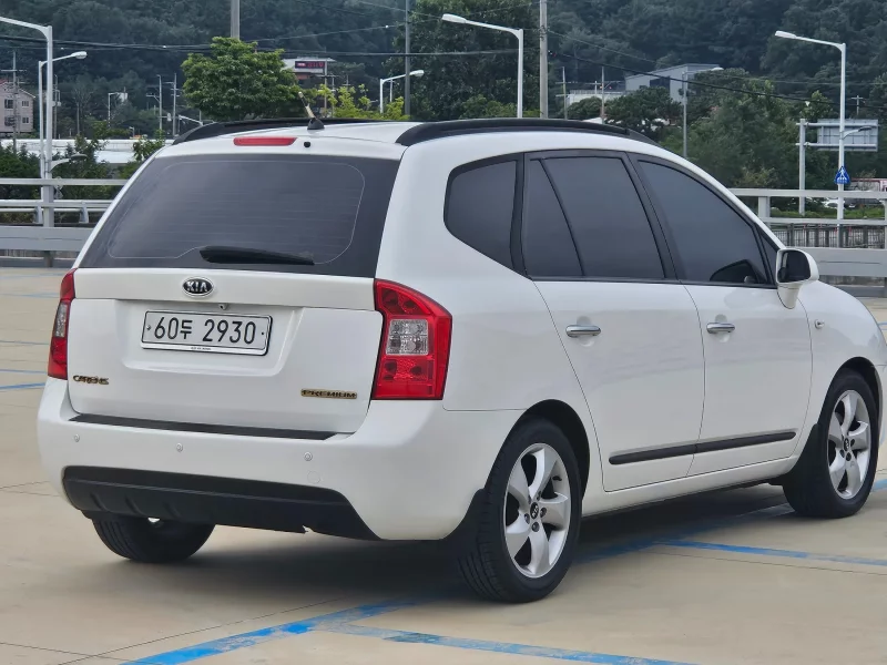 Kia Carens