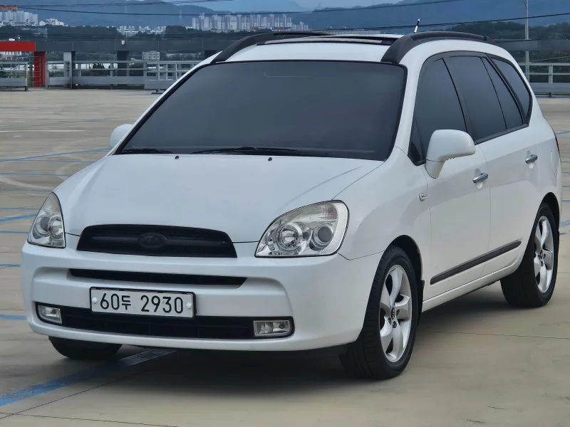 Kia Carens