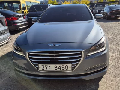 Hyundai Genesis