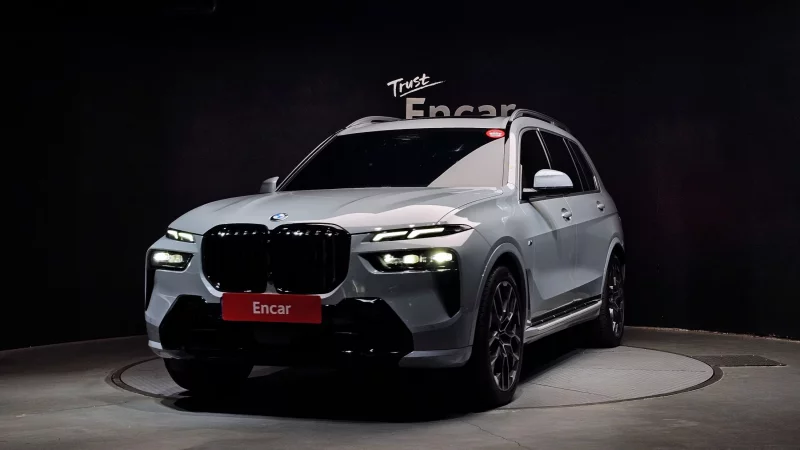BMW X7
