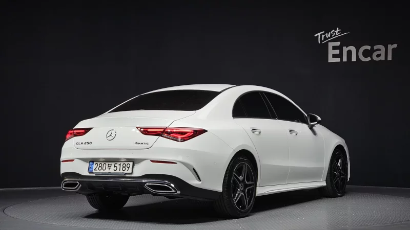 Mercedes-Benz CLA-Class