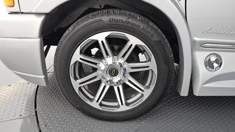 Chevrolet Express Van