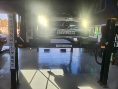 Mercedes-Benz SLC-Class