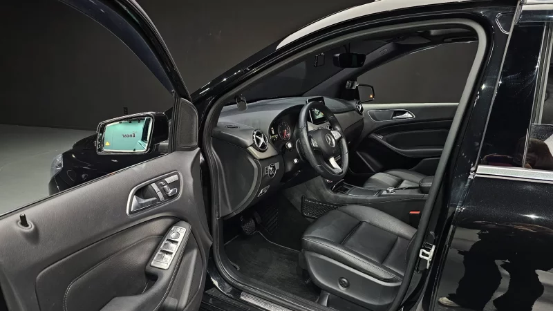 Mercedes-Benz B-Class