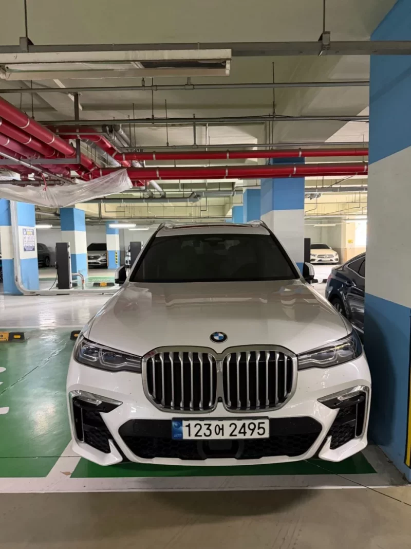 BMW X7