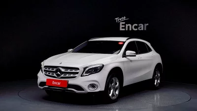 Mercedes-Benz GLA-Class