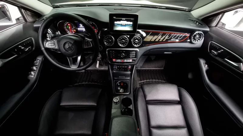 Mercedes-Benz GLA-Class