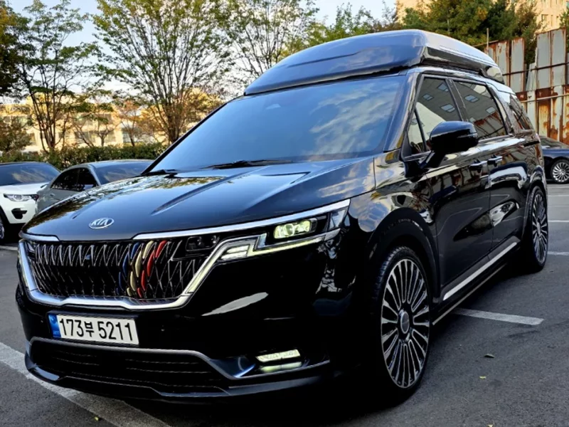 Kia Carnival