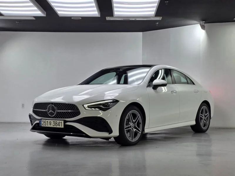 Mercedes-Benz CLA-Class