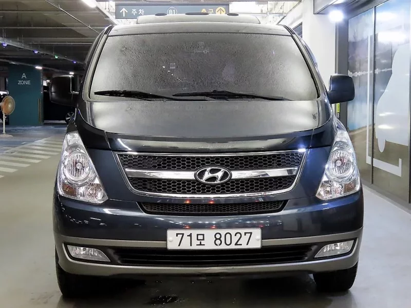 Hyundai Starex
