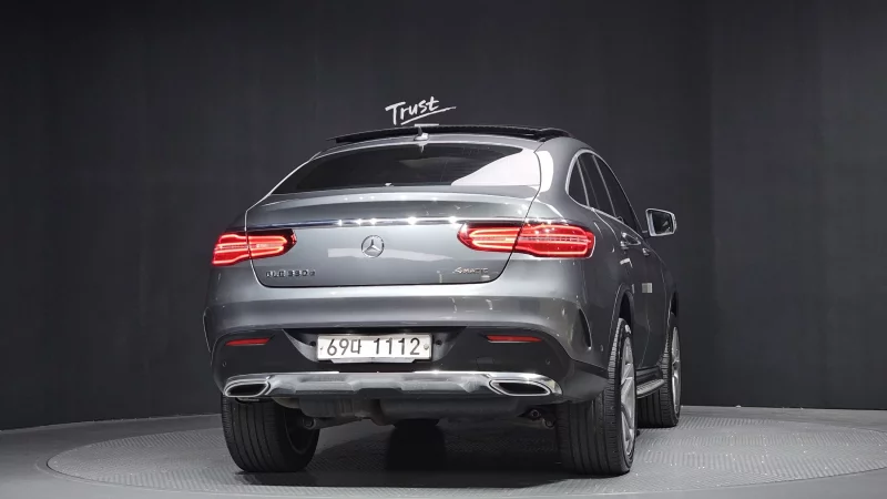 Mercedes-Benz GLE-Class