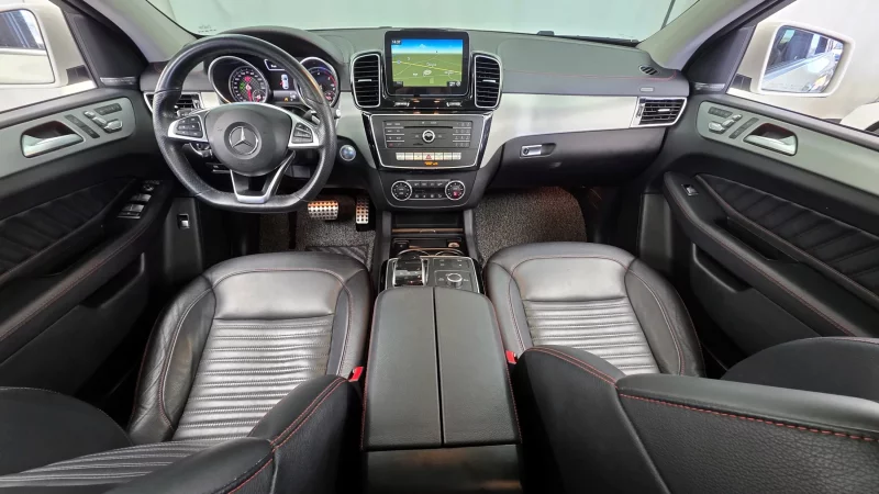 Mercedes-Benz GLE-Class