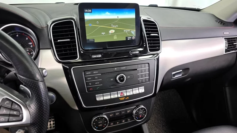 Mercedes-Benz GLE-Class