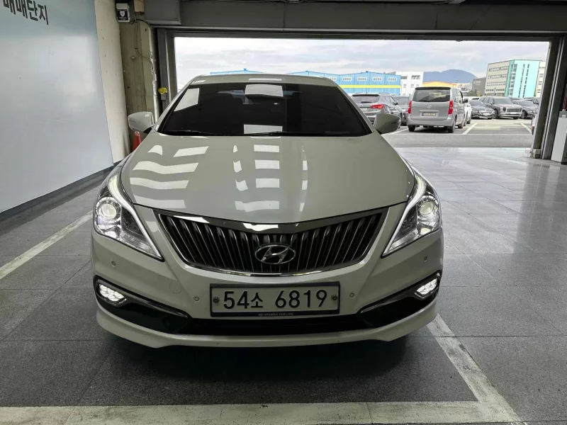 Hyundai Grandeur