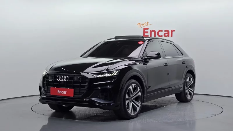 Audi Q8