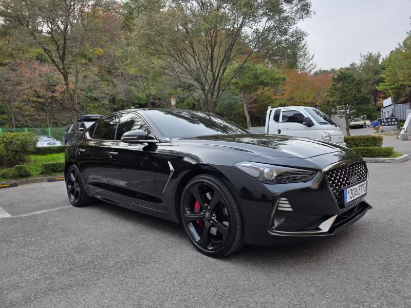 Genesis G70