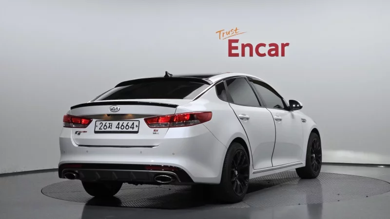 Kia K5