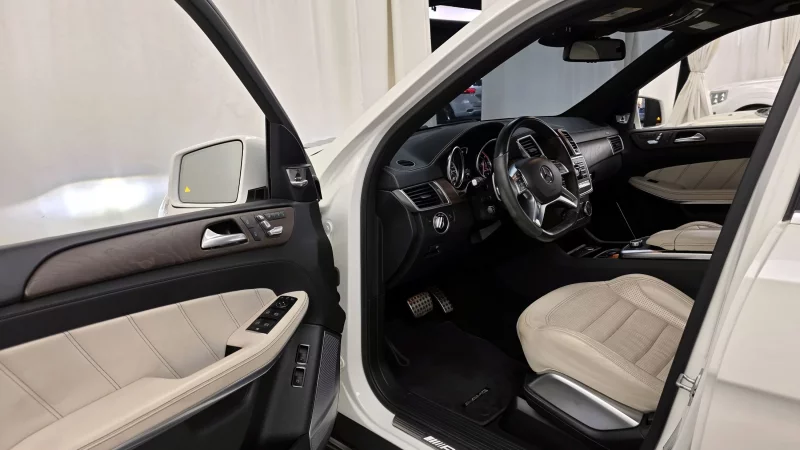 Mercedes-Benz GL-Class