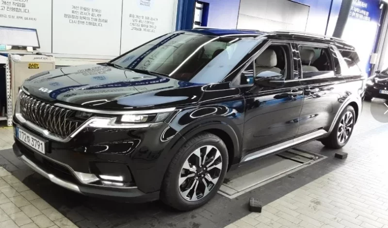Kia Carnival