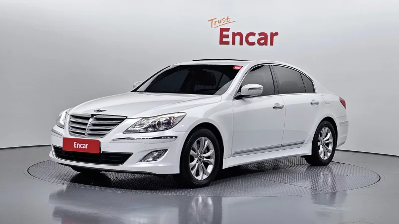 Hyundai Genesis