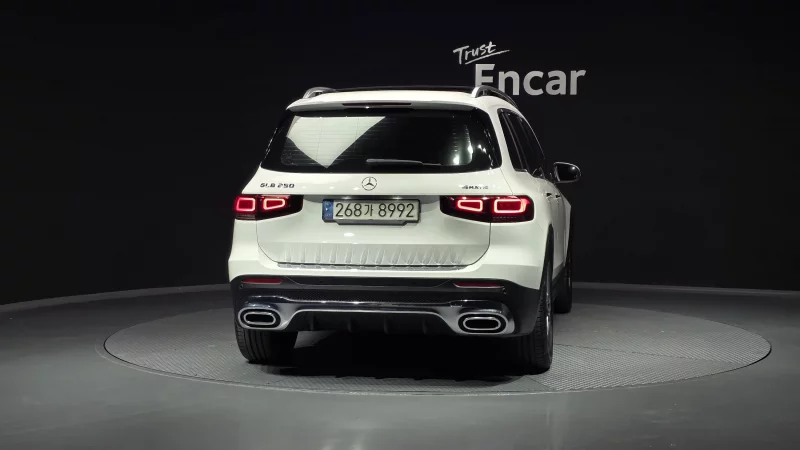 Mercedes-Benz GLB-Class