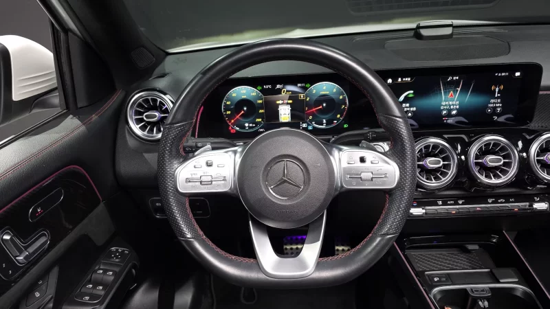 Mercedes-Benz GLB-Class