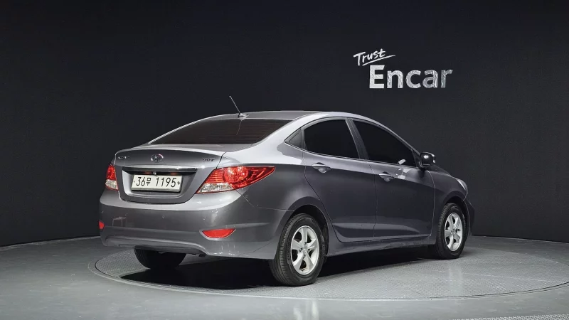 Hyundai Accent