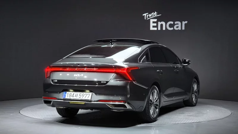 Kia K8