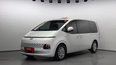Hyundai Staria