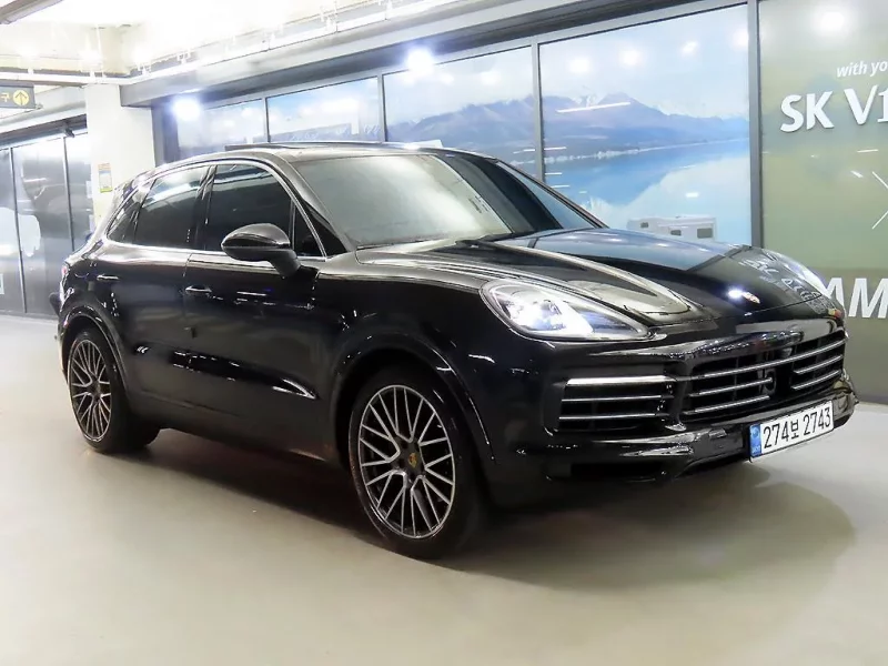 Porsche CAYENNE