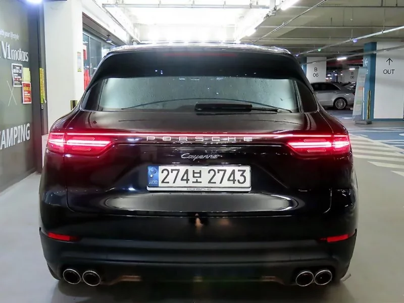 Porsche CAYENNE