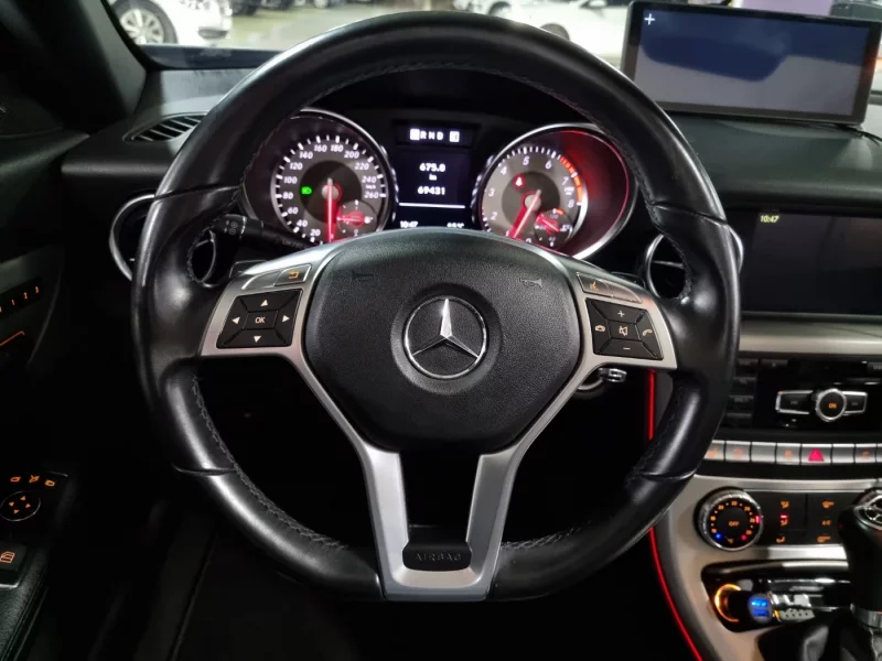 Mercedes-Benz SLK-Class