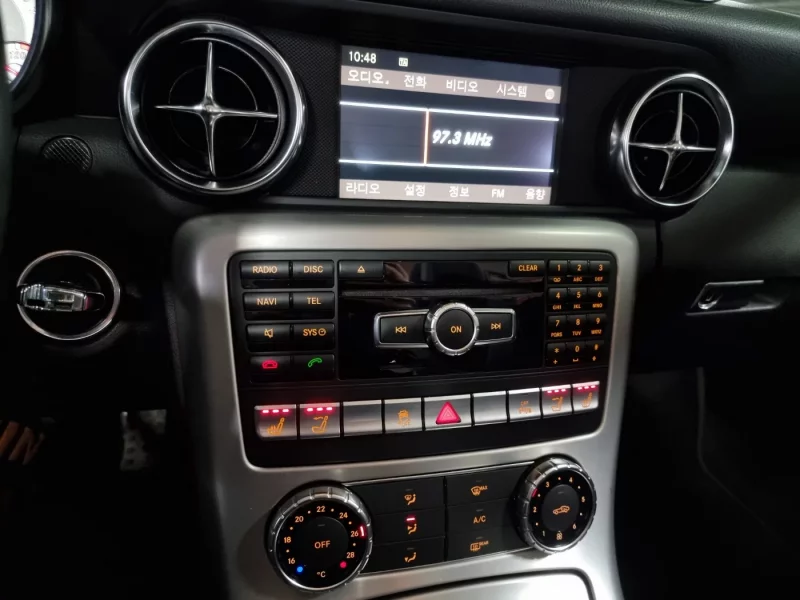 Mercedes-Benz SLK-Class