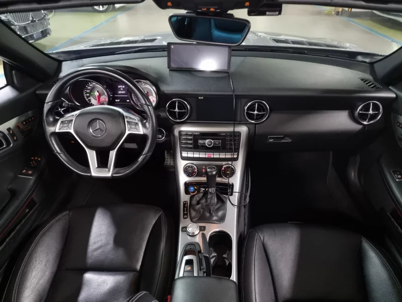 Mercedes-Benz SLK-Class