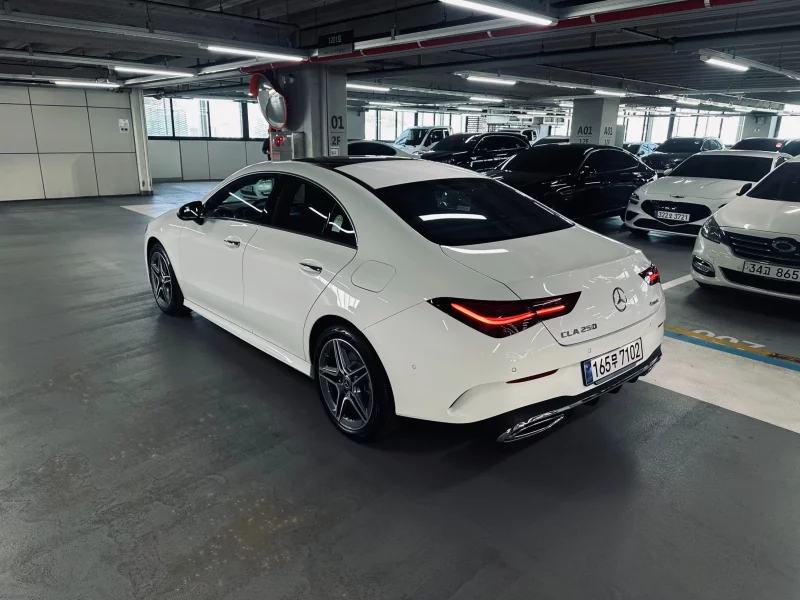 Mercedes-Benz CLA-Class