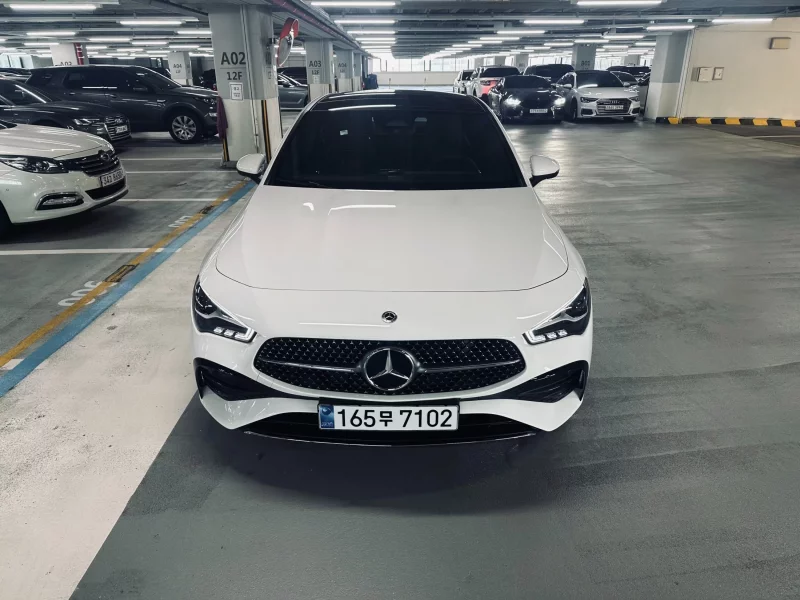 Mercedes-Benz CLA-Class