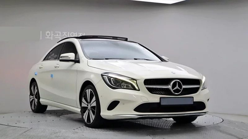 Mercedes-Benz CLA-Class