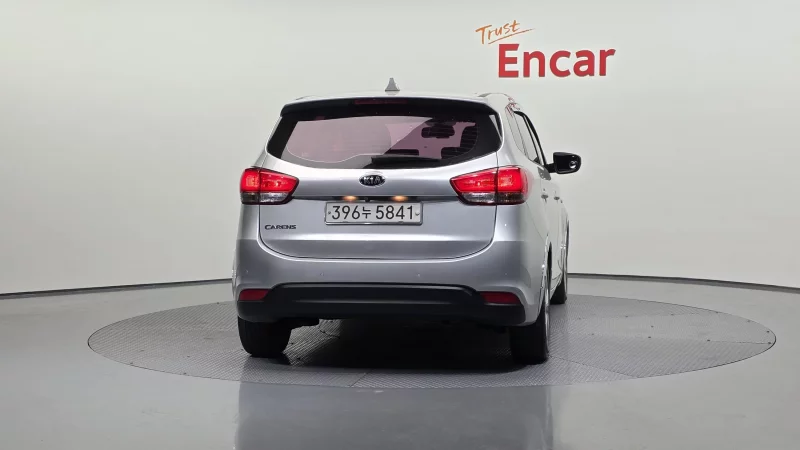 Kia Carens
