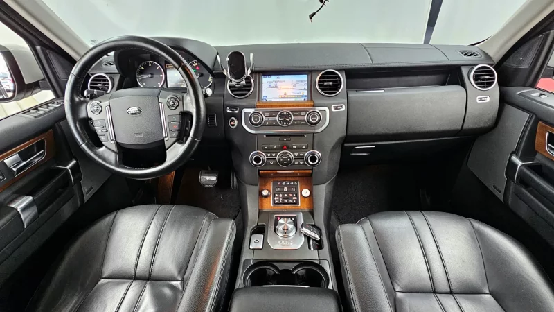 Land Rover DISCOVERY