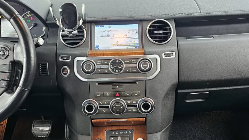 Land Rover DISCOVERY