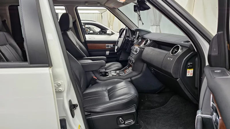 Land Rover DISCOVERY