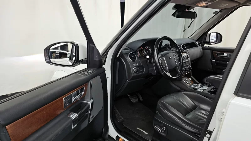 Land Rover DISCOVERY